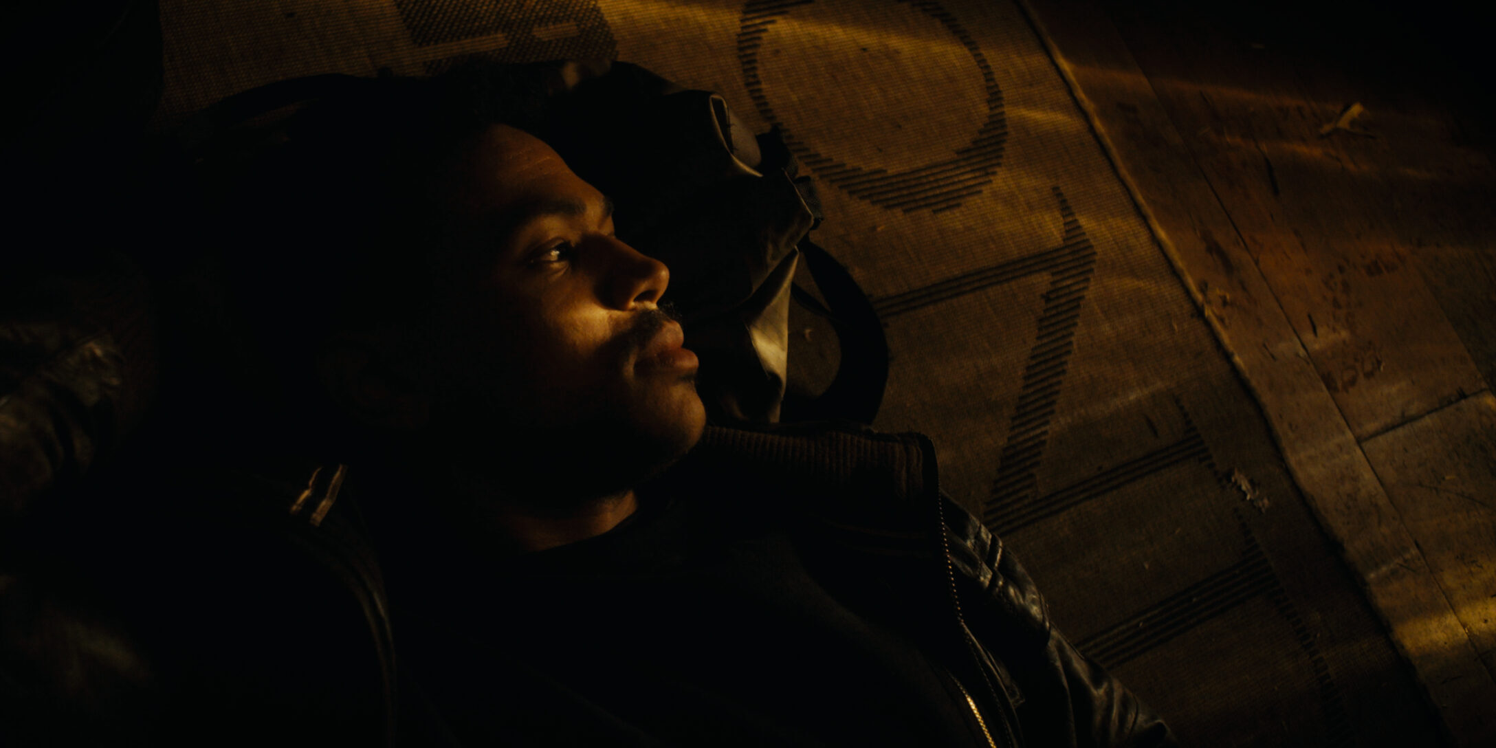 In die Schwarze Nacht Still