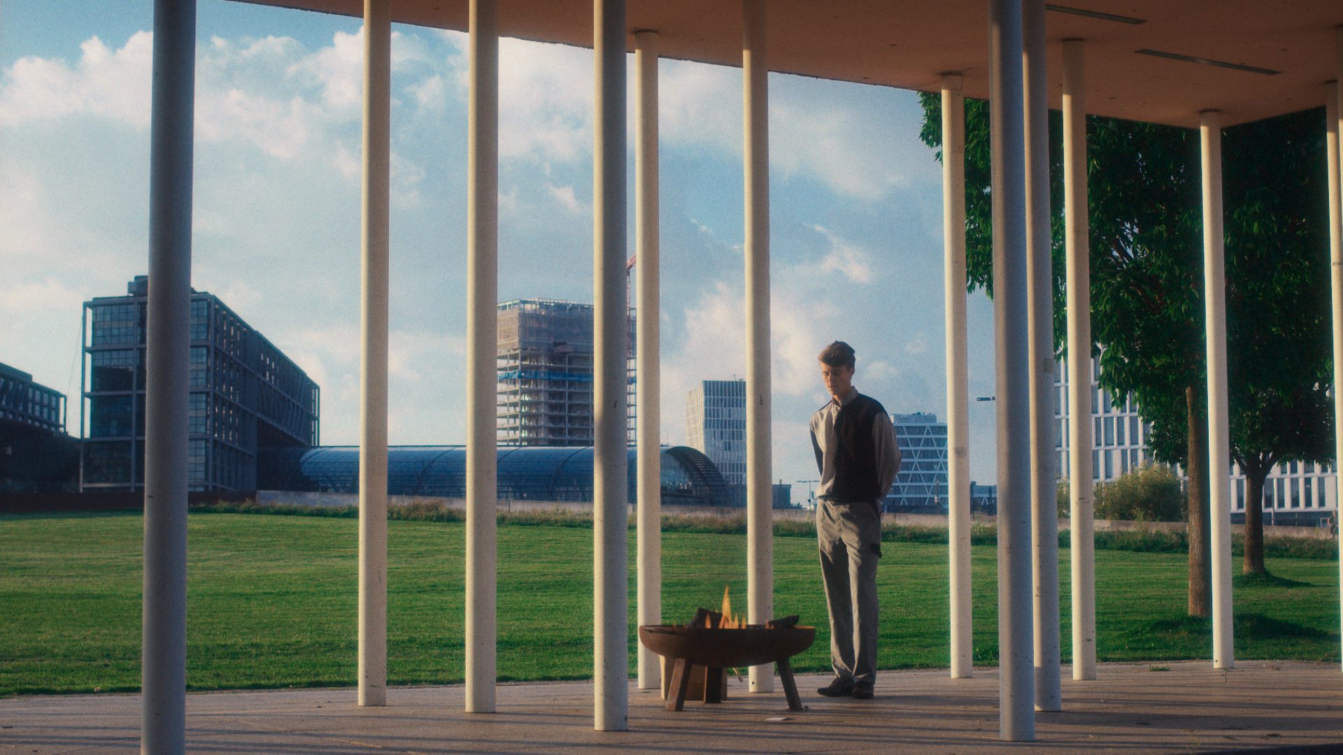 DDDFB_2048_Final_230707_clean_feed_clean_feed.01_40_36_20.Standbild037